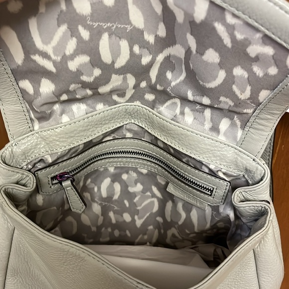 Aimee Kestenberg Grey Leather Backpack with dust bag - Picture 3 of 6